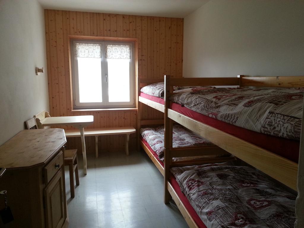 Отель Rifugio Fronza Alle Coronelle - Koelner Huette Нова-Леванте Номер фото